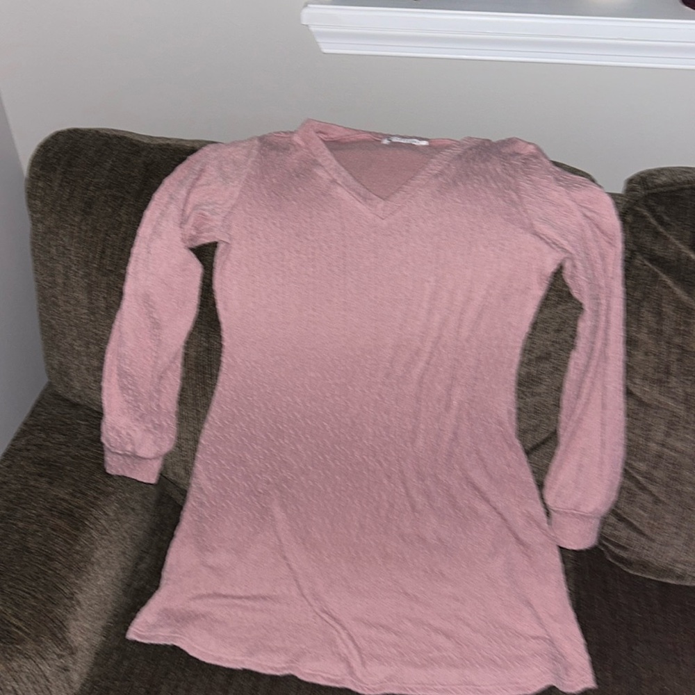 Adorable light pink long sleeve dress. Size large. Can be dressed up or casual